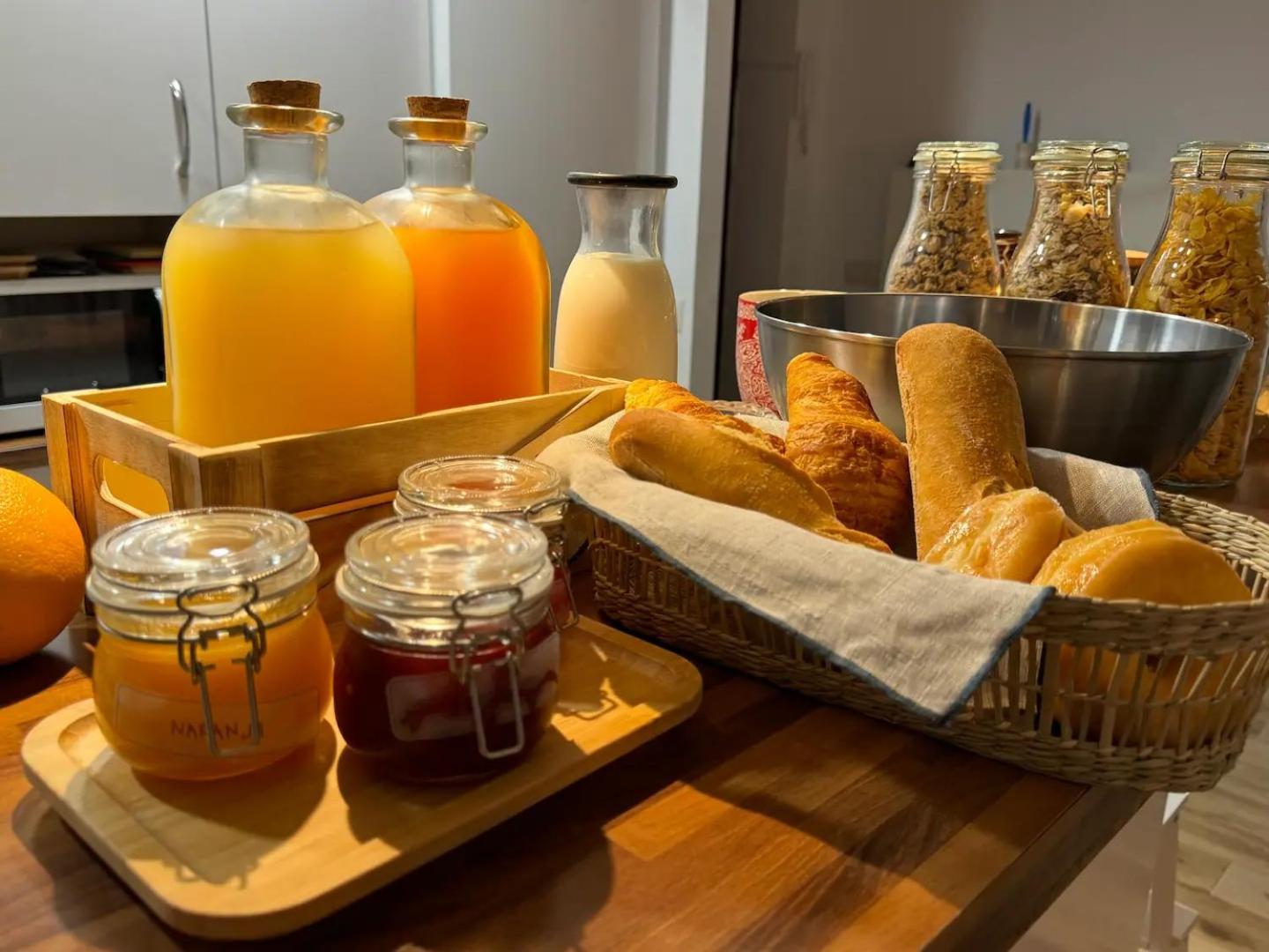 Alex Bed & Breakfast - Your Home Away Including Breakfast - In A Real Home Fuengirola Exterior foto