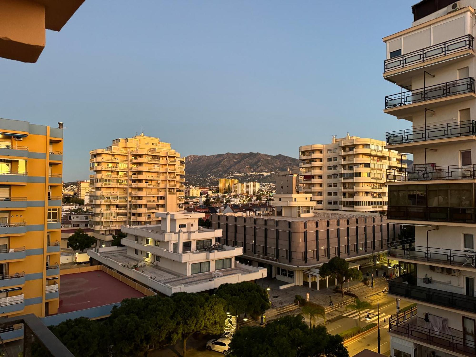 Alex Bed & Breakfast - Your Home Away Including Breakfast - In A Real Home Fuengirola Exterior foto